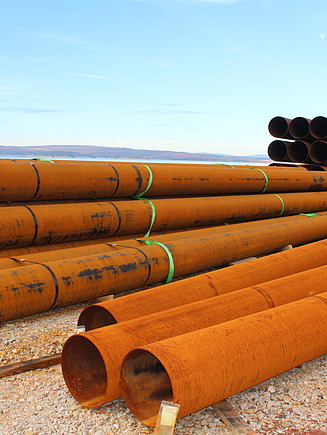 Cijevi na gradilištu