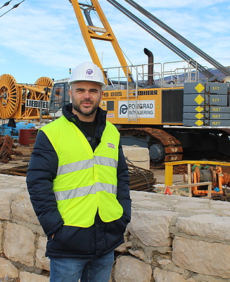 Daniel na gradilištu u Novom Vinodolskom