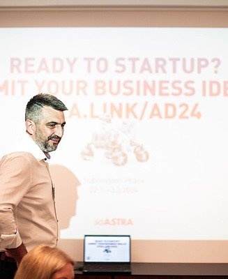 Luka na konferenciji