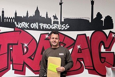 Klevis, Tiefbaufacharbeiter und Straßenbauer