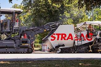 STRABAG _ während der Arbeit