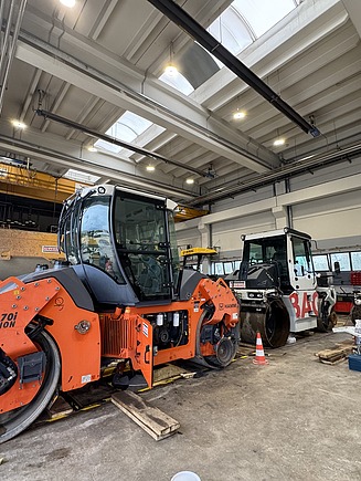 Slika strojeva u radioni