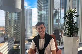 Fabian in the Vienna office