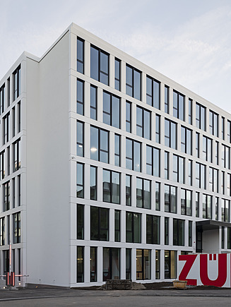Bild des Innovation Centers in Stuttgart von außen