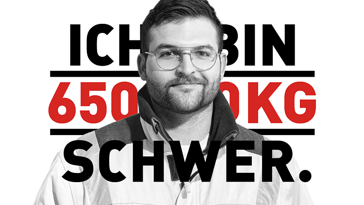 Porträt eines Mannes in schwarz-weiß, Text im Hintergrund: Ich bin 650.000 Kilogramm schwer